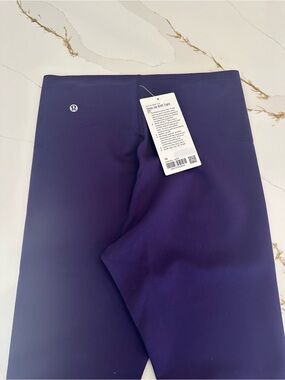lululemon athletica Leggings - Plum Purple - 25” - new
